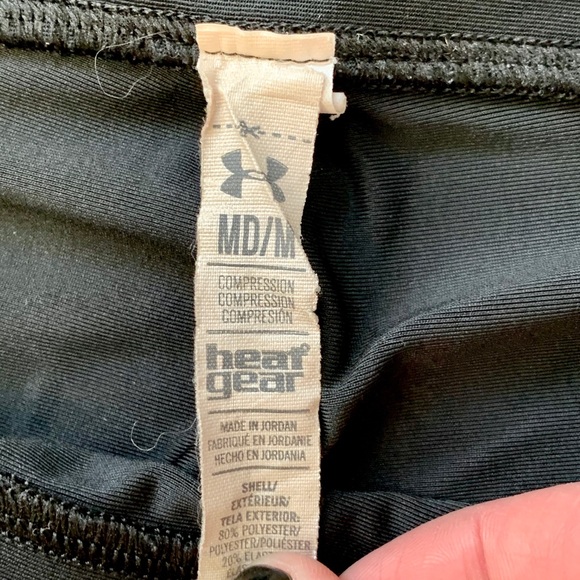 Under Armour Cropped Leggings - Picture 4 of 5